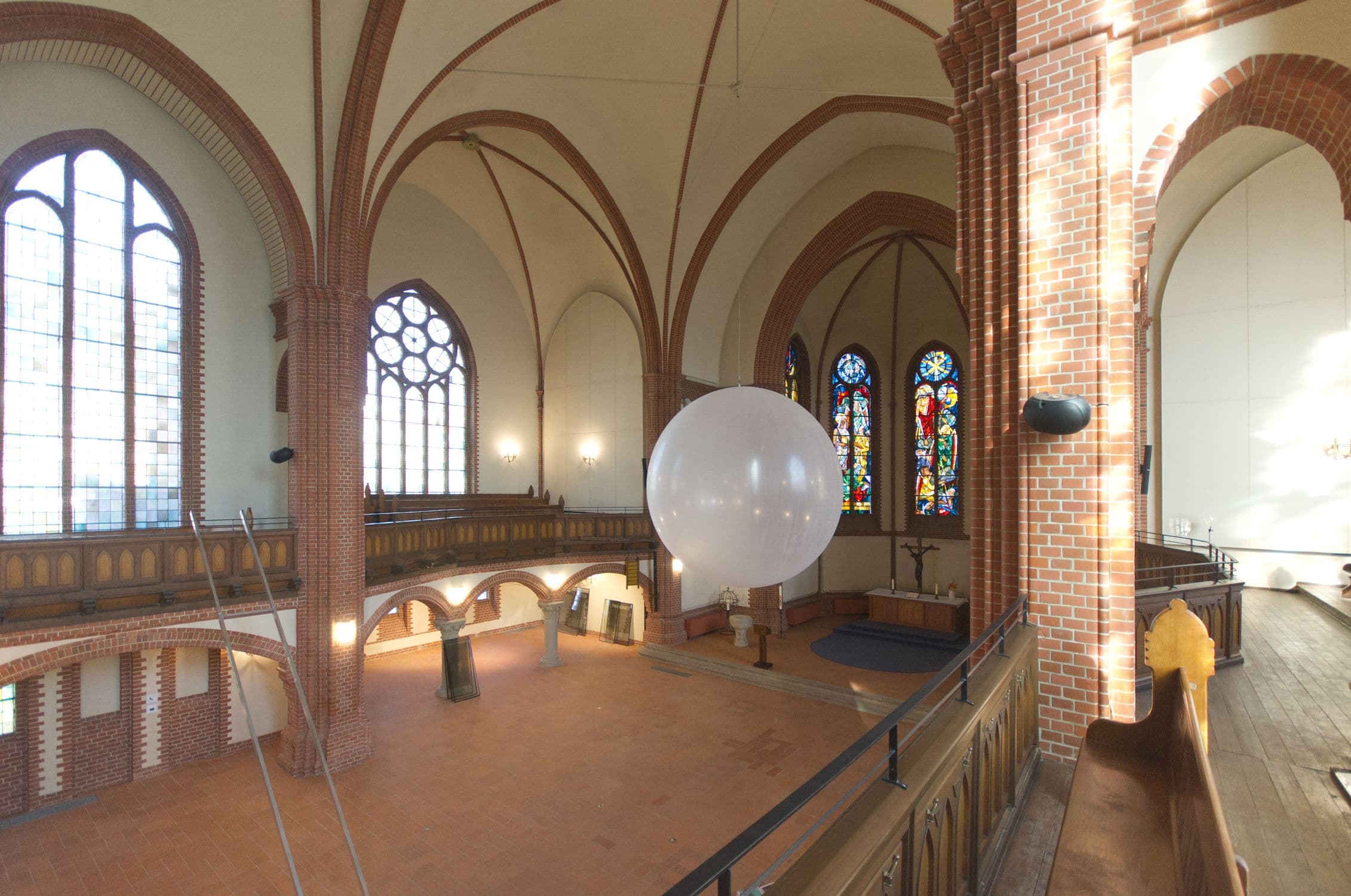 Kunstinstallation nach der Wiedereröffnung