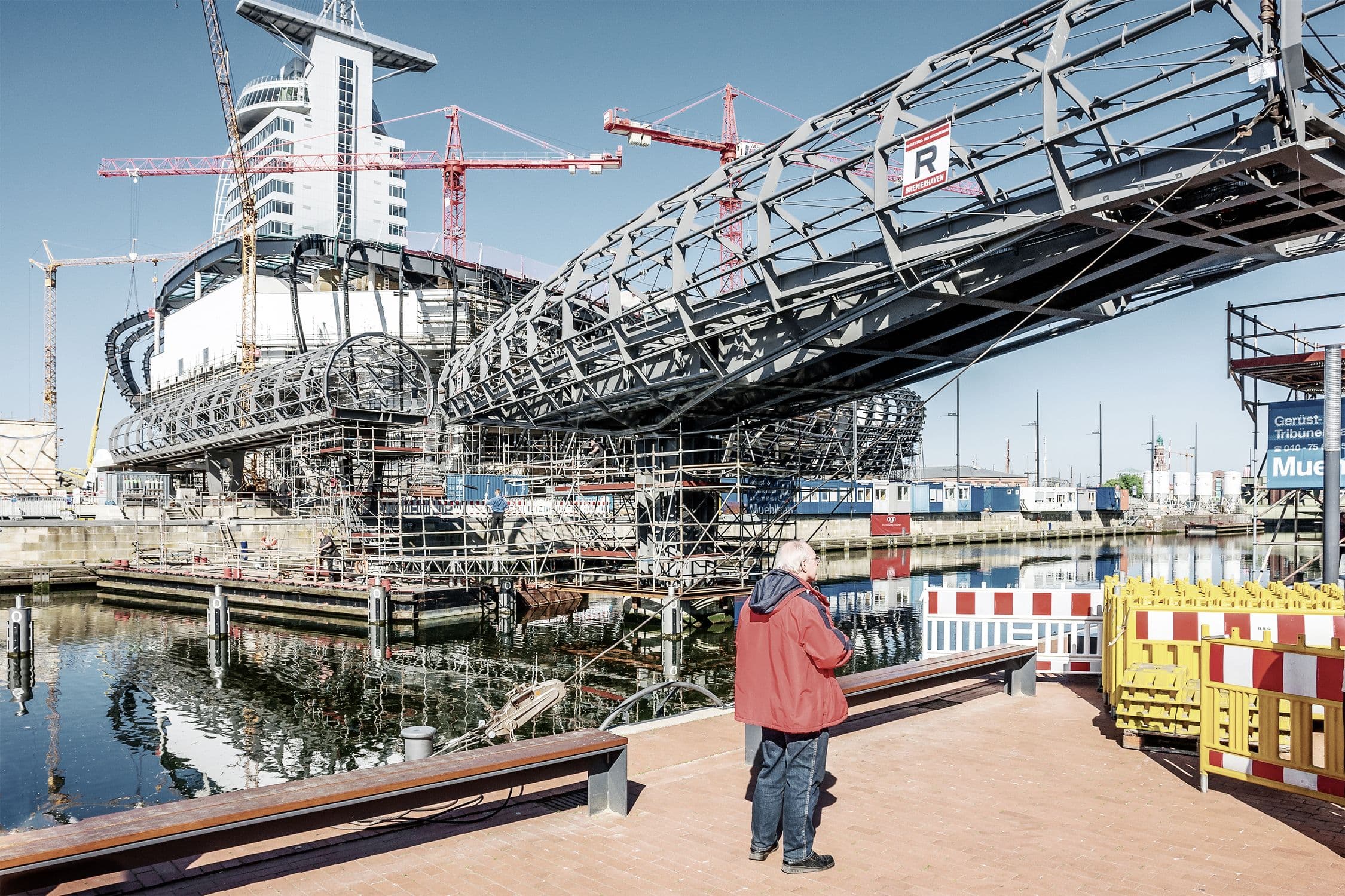 Ergänzung Glasbrücke (nicht Teil des Leistungsumfangs)